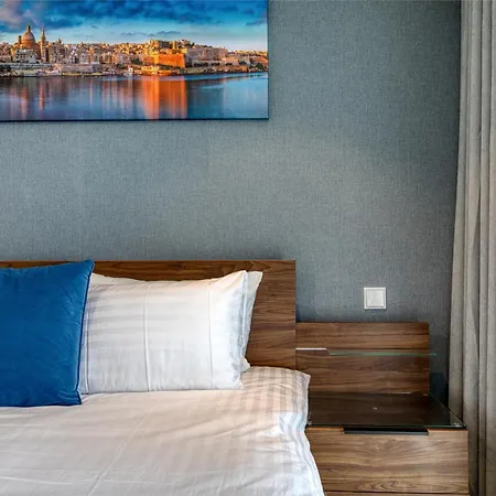 The Official Mercury 2br With Pool Access By 360 Estates