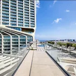 The Official Mercury 2br With Pool Access By 360 Estates 아파트 *