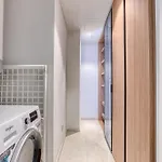 The Official Mercury 2br With Pool Access By 360 Estates *