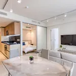 The Official Mercury 2br With Pool Access By 360 Estates *